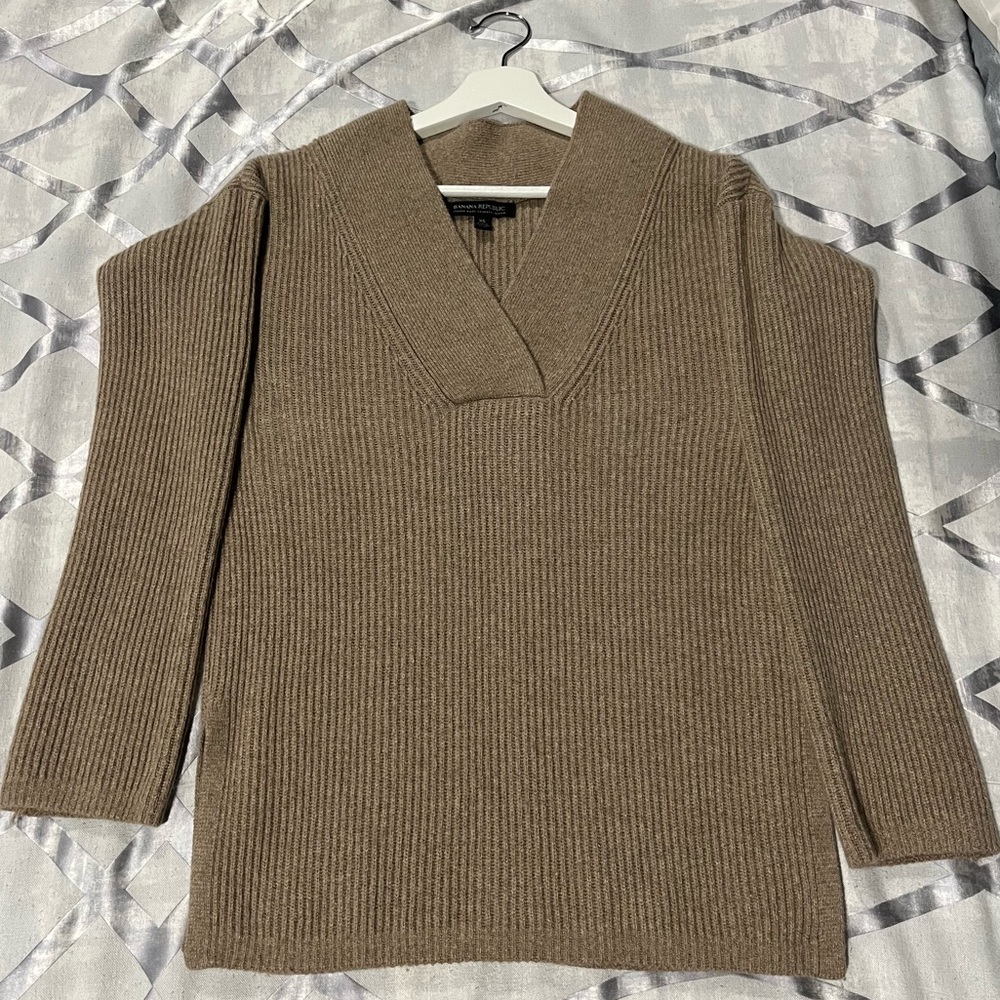 Banana Republic cashmere blend tunic sweater  size XS